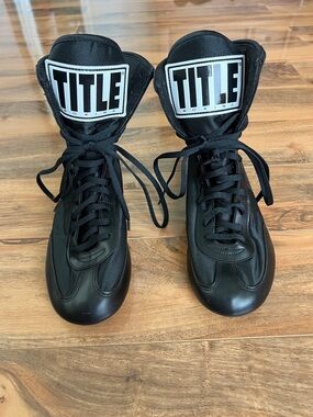Title Boxing Black High Top Training Fight Shoes Size 6 Men/Youth Women 7.5-8